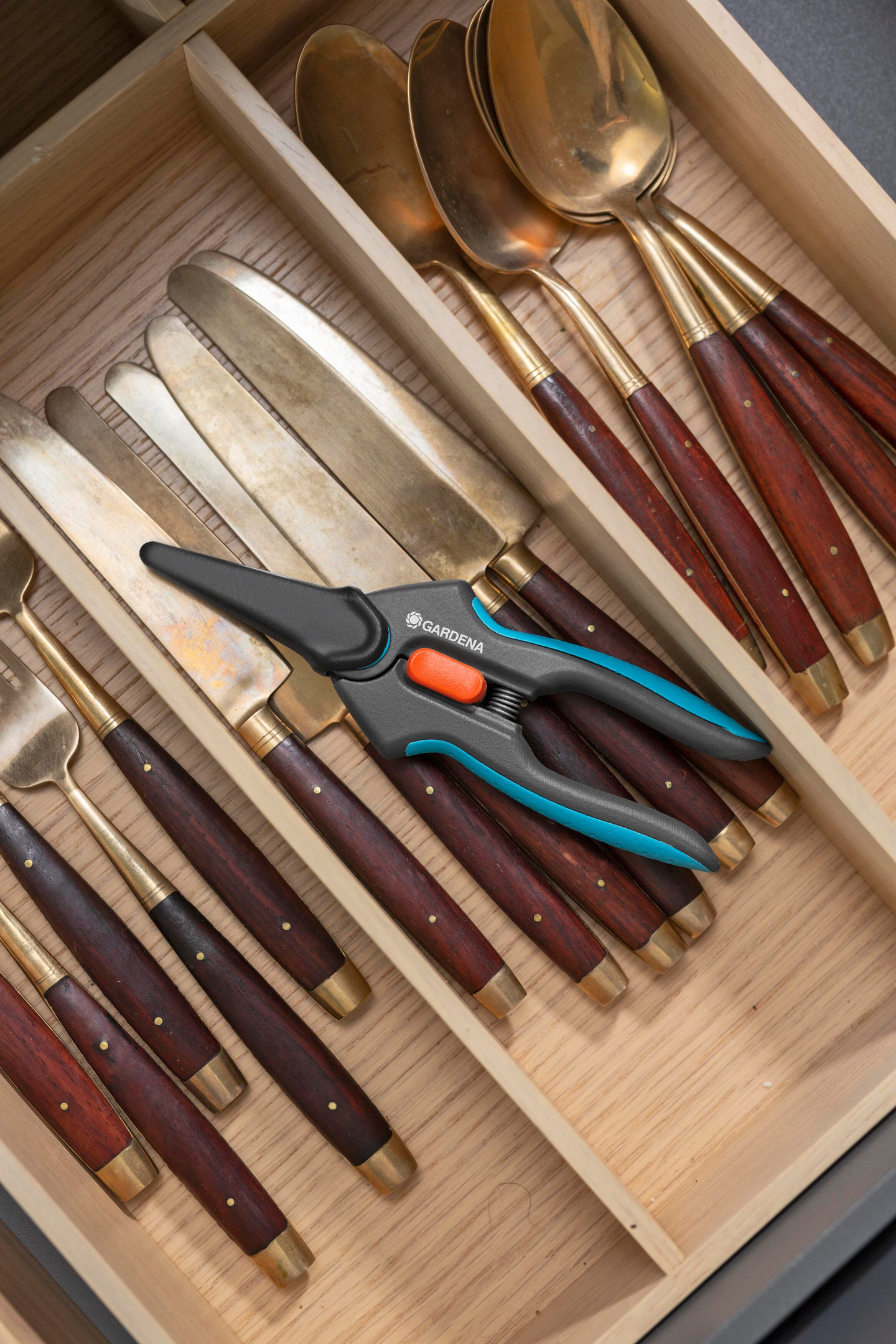 Yrttisakset Gardena FreshCut Display