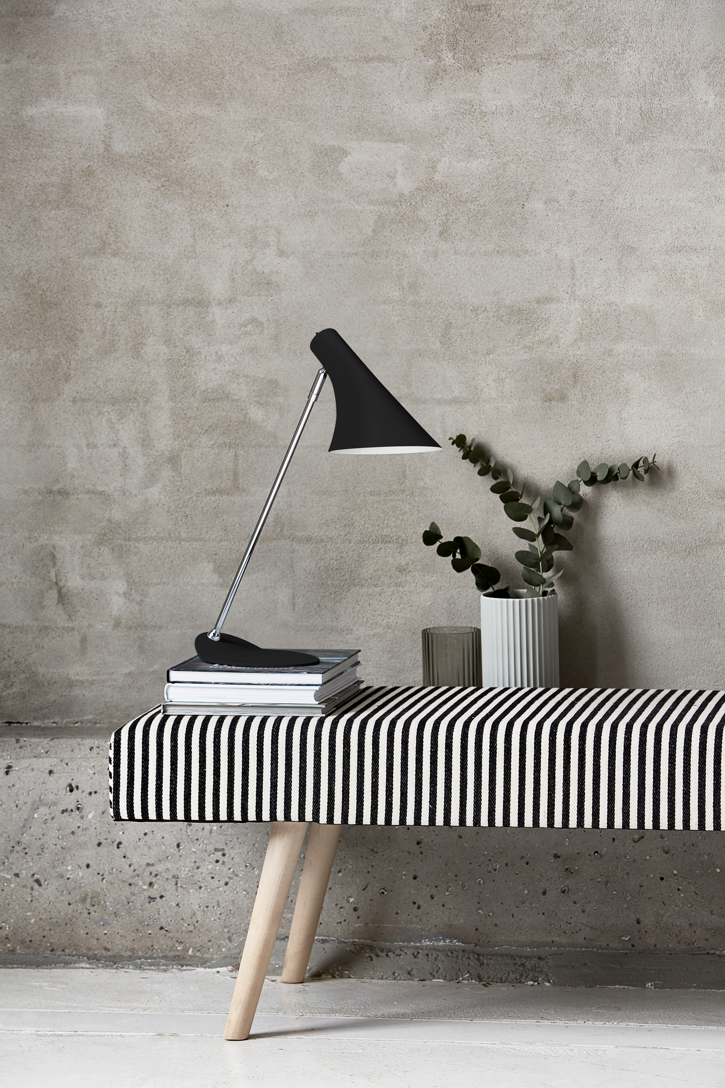 Pöytävalaisin Nordlux Vanila E14 musta