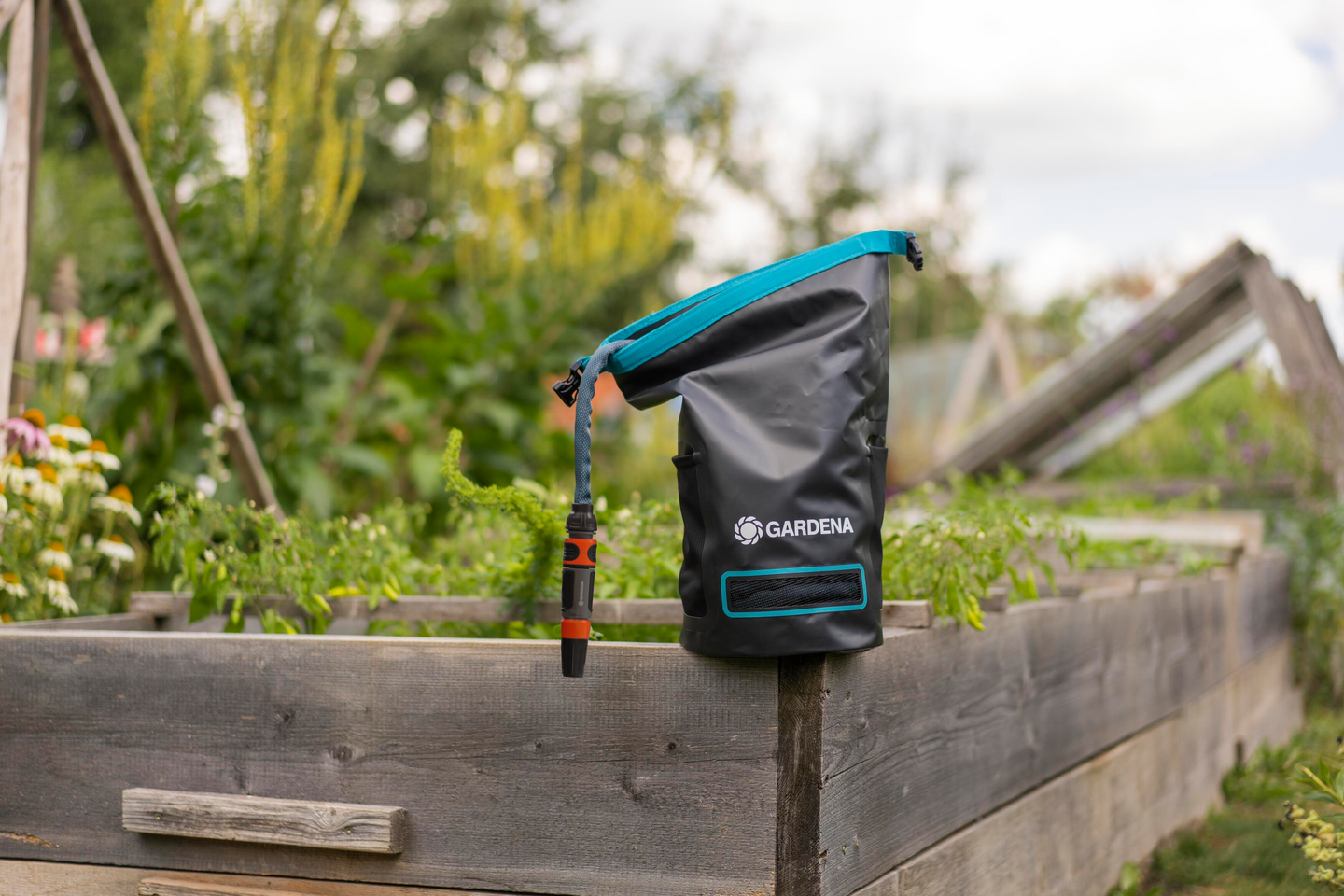 Puutarhaletku Gardena Liano Xtreme 15m Bag set