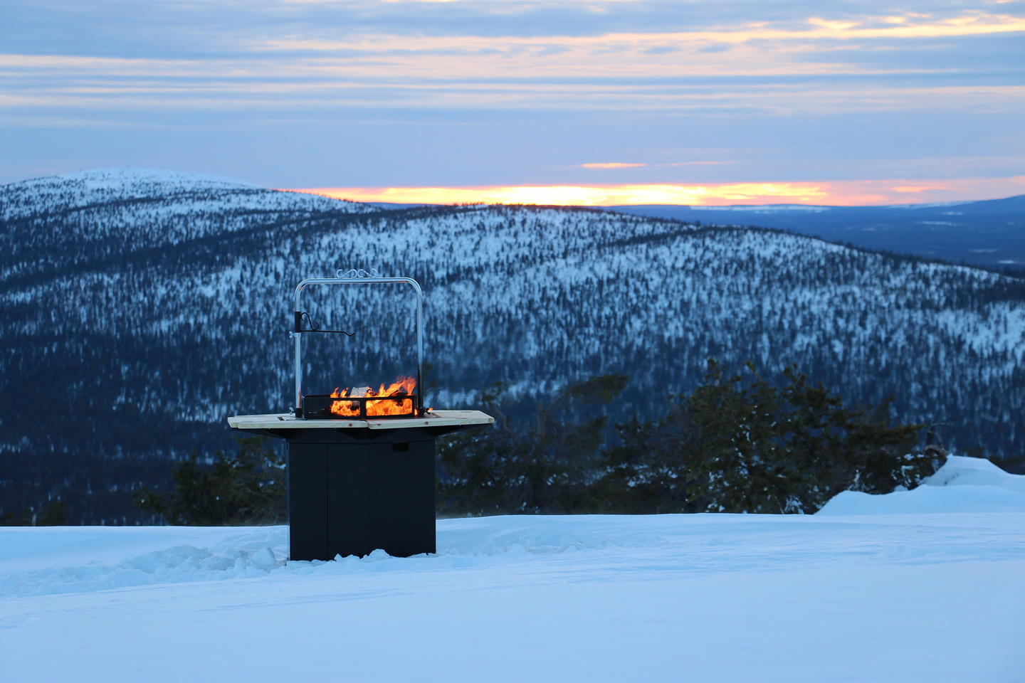 Pihagrilli Polar M6 6-kulmainen