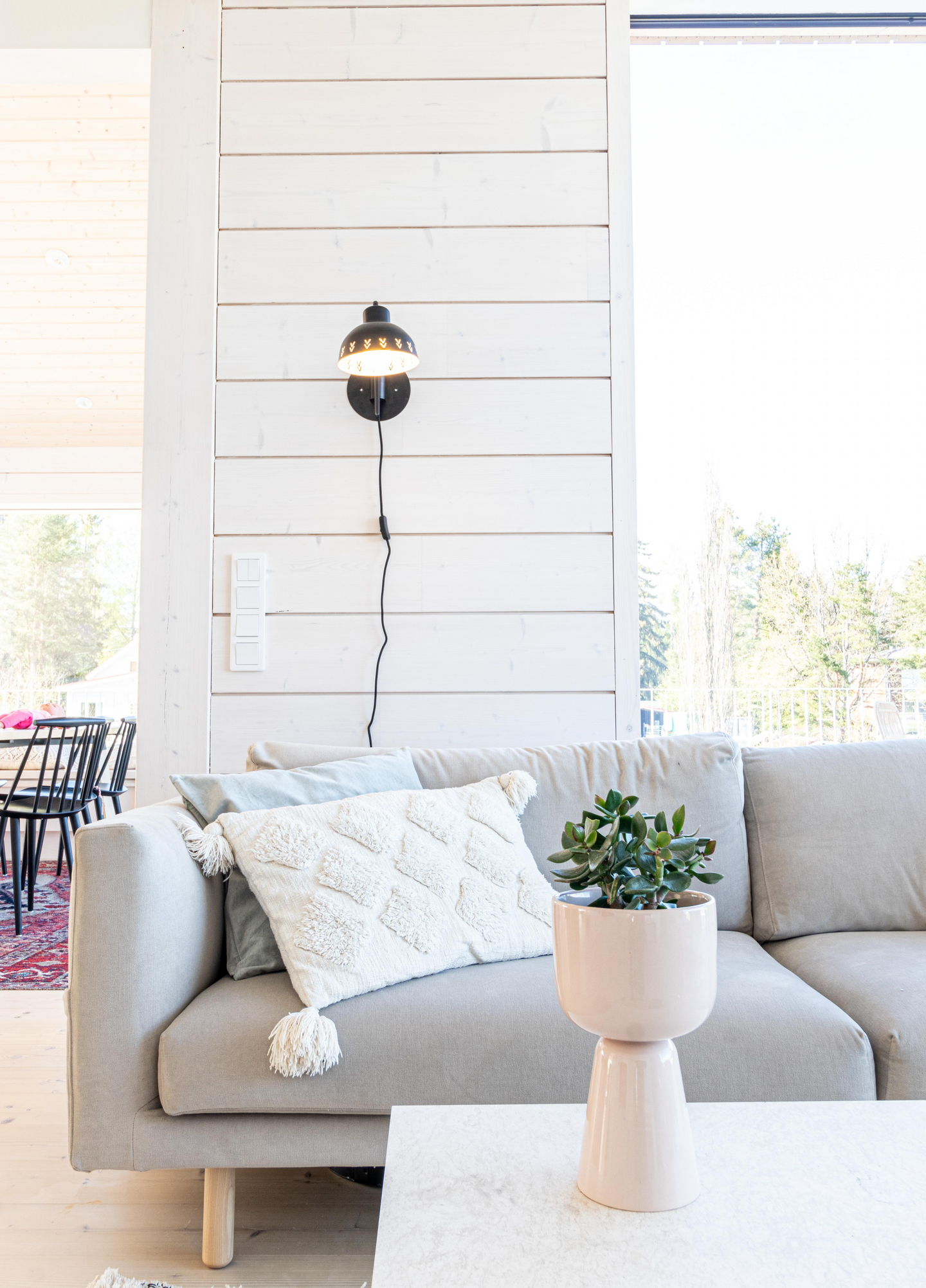 Seinävalaisin Sessak Vilja musta