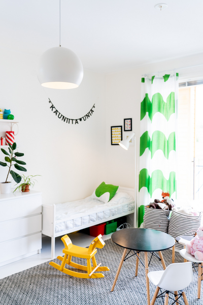 Riippuvalaisin Sessak Bruno musta