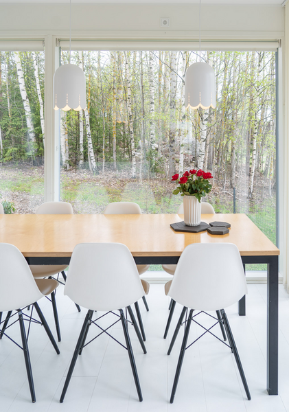 Riippuvalaisin Sessak Kielo valkoinen