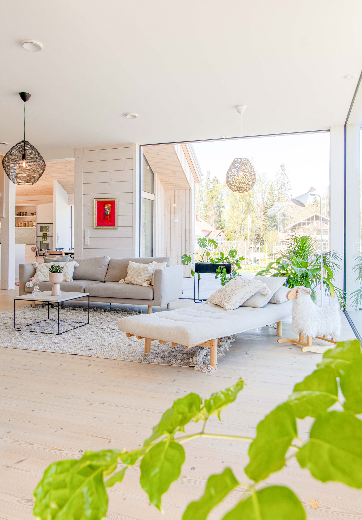 Riippuvalaisin Sessak Celine beige