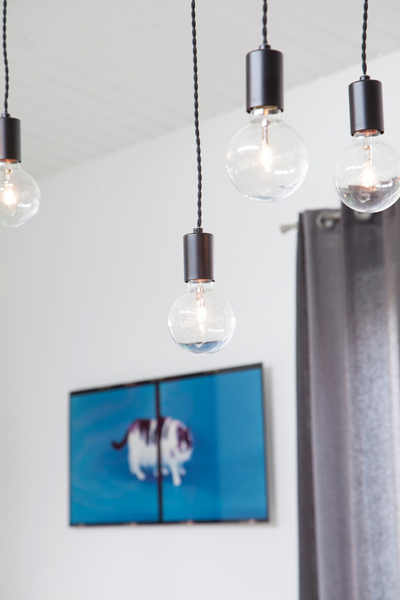 Riippuvalaisin By Rydéns Spindelon mattamusta