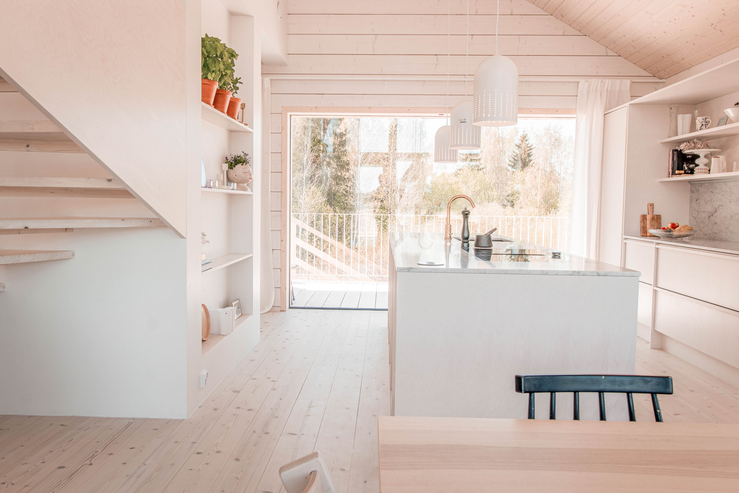 Riippuvalaisin Sessak Pisarat valkoinen