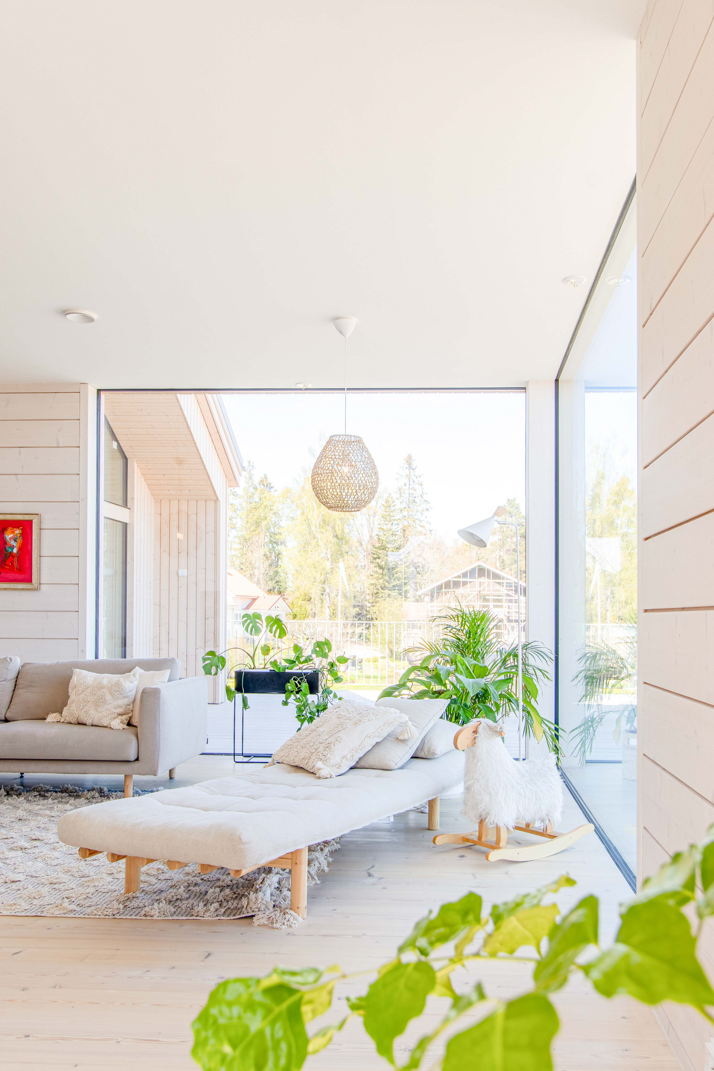 Riippuvalaisin Sessak Celine beige