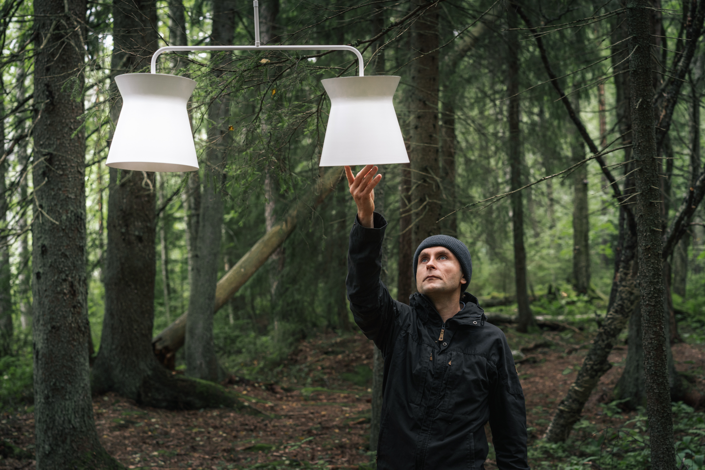 Riippuvalaisin Sessak Kaksi valkoinen