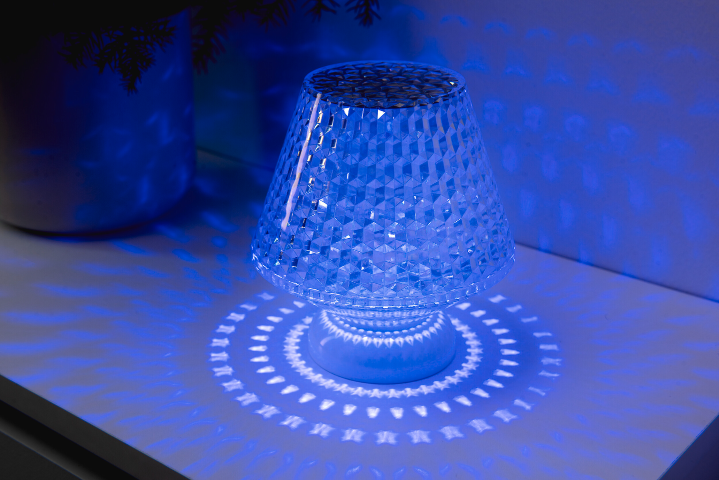 Pöytäkoriste Airam Alessia 1 rgb led paristokäyttöinen