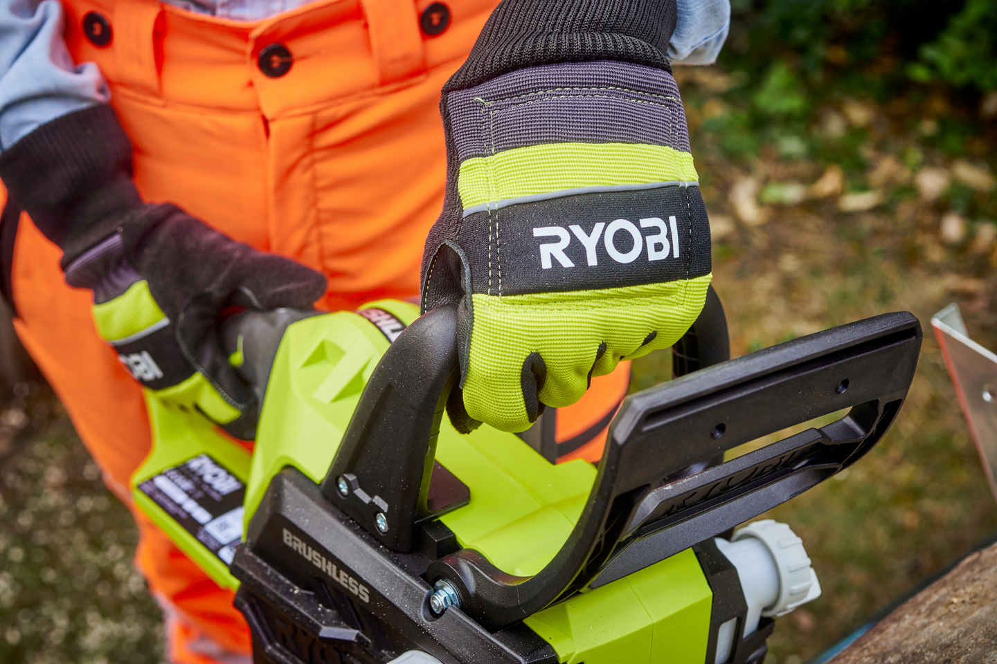 Viiltosuojakäsineet Ryobi RAC258