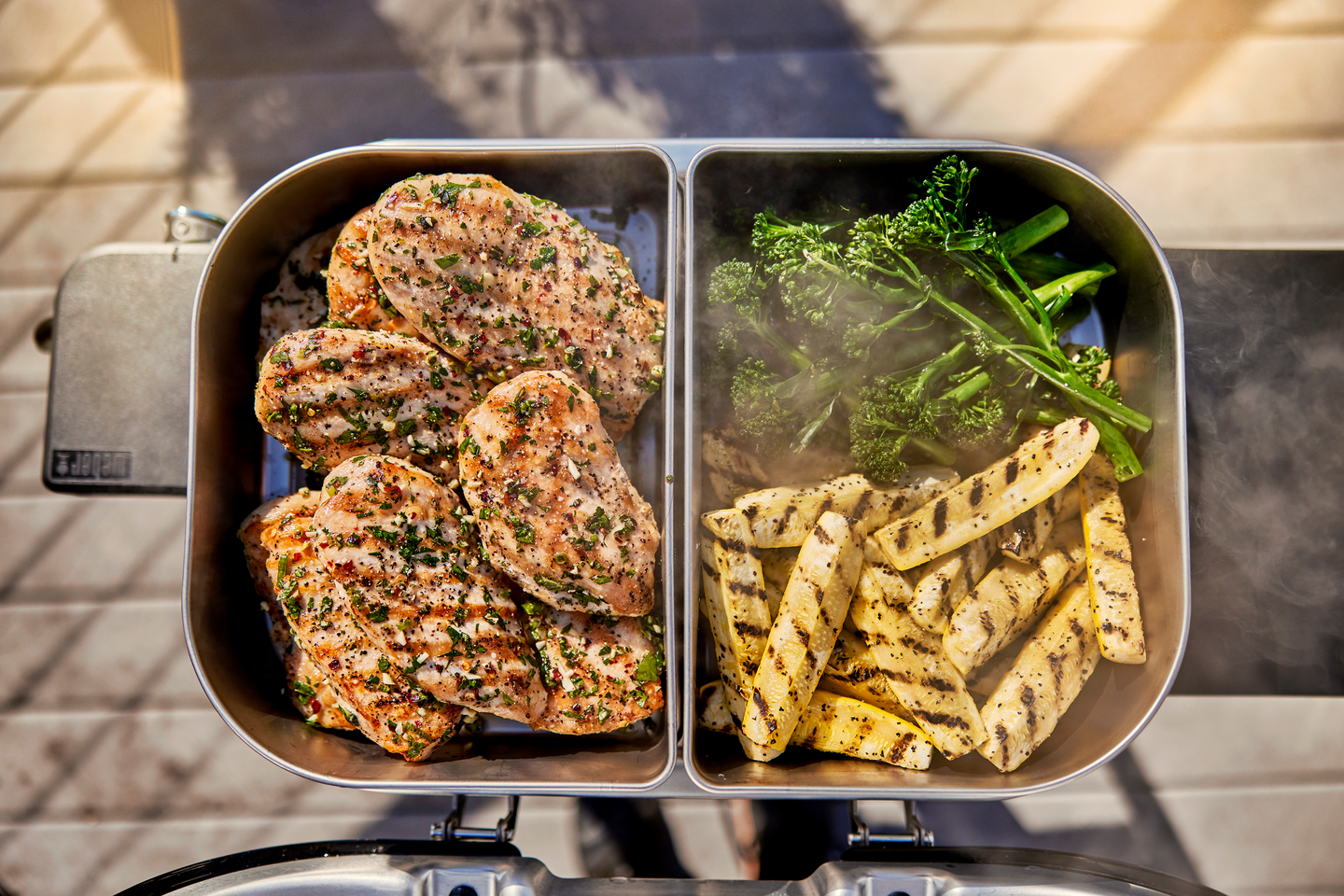 Monitoimisetti Weber Lumin Compact -sähkögrilliin