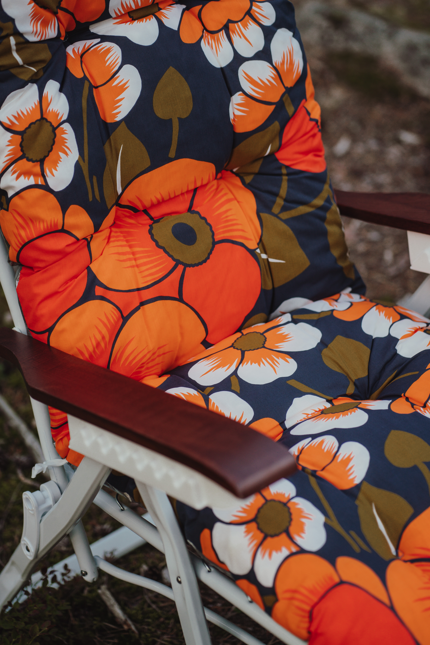 Baden Baden -tuoli Varax 77B Nostalgia valkoinen runko