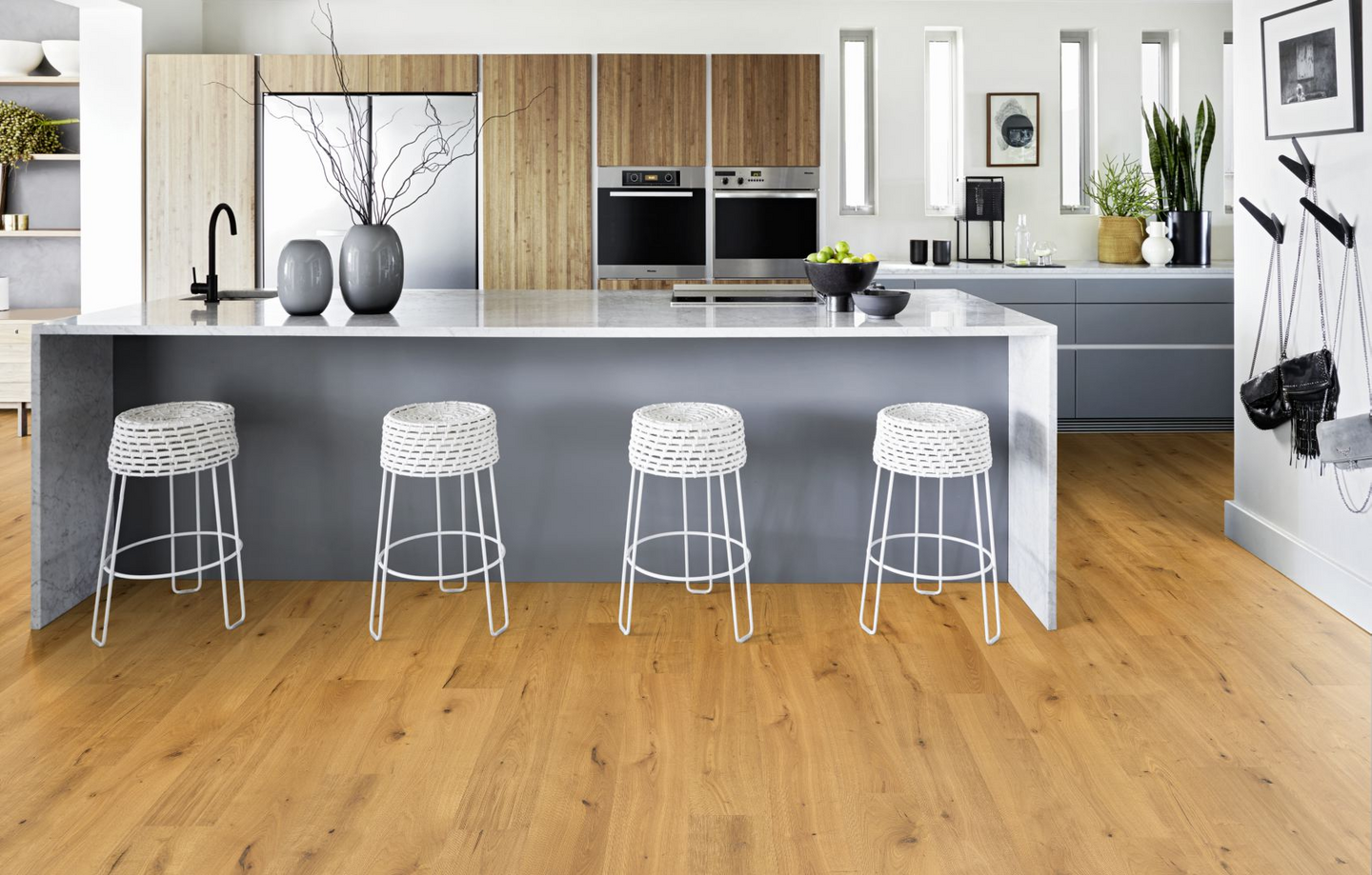 Hybridilattia Kährs biopohjainen KL33 Aware Yosemite 2,17m²/pkt