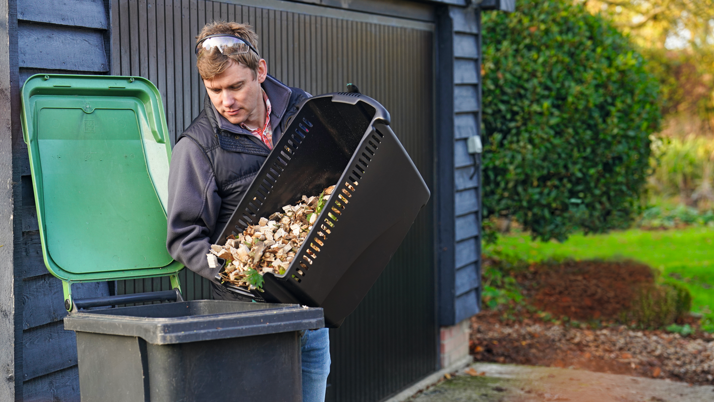 Oksasilppuri Bosch AXT 22 D