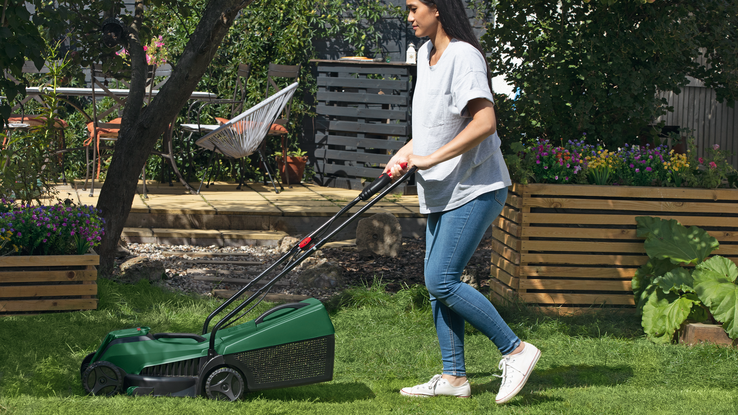 Akkuruohonleikkuri Bosch EasyMower 18V-32-200 Solo