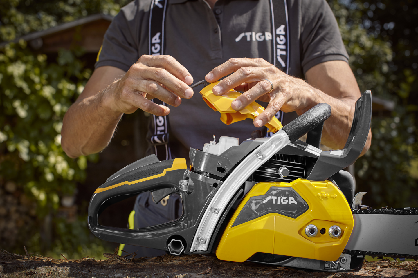 Moottorisaha Stiga CS 755 18in