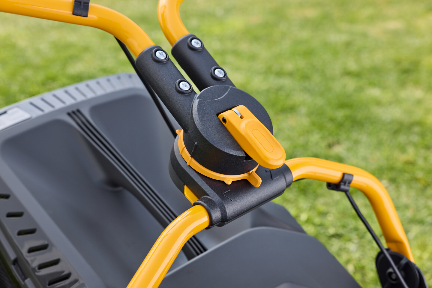 Ruohonleikkuri Stiga Combi 553 SE