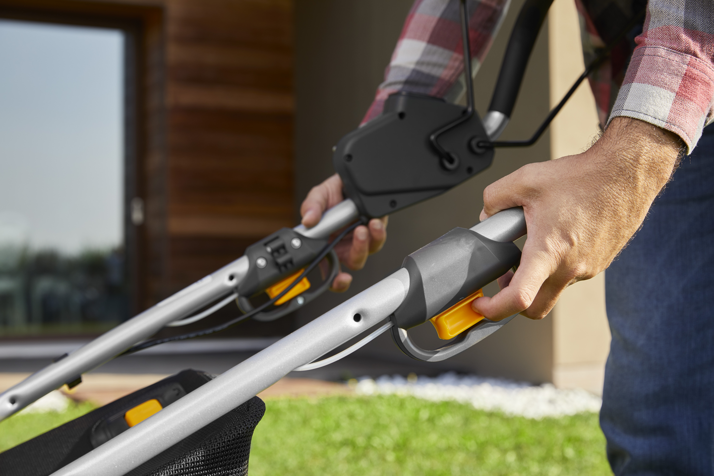 Ruohonleikkuri Stiga Twinclip 950E V Kit 48V 2x7,5Ah