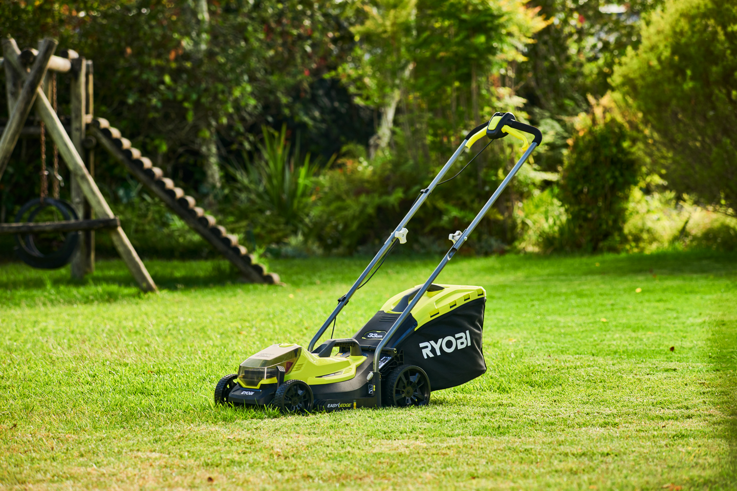 Ruohonleikkuri Ryobi RY18LMX40B-240 18V ONE+ HP 2x4,0Ah