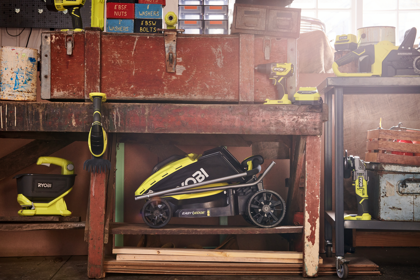 Ruohonleikkuri Ryobi RY18LMX40B-240 18V ONE+ HP 2x4,0Ah