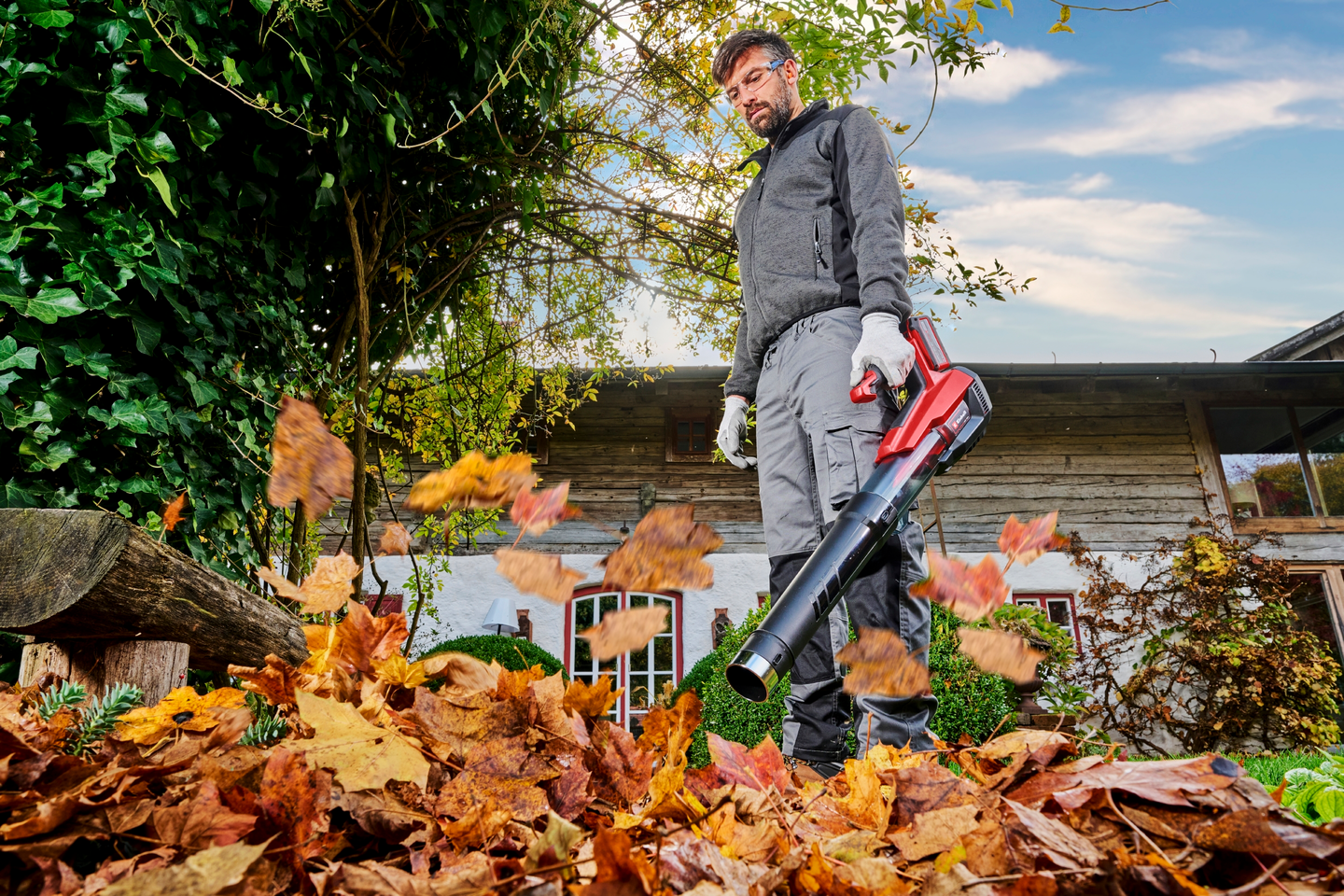 Akkulehtipuhallin Einhell Power X-Change GP-LB 18/200 Li E-Solo