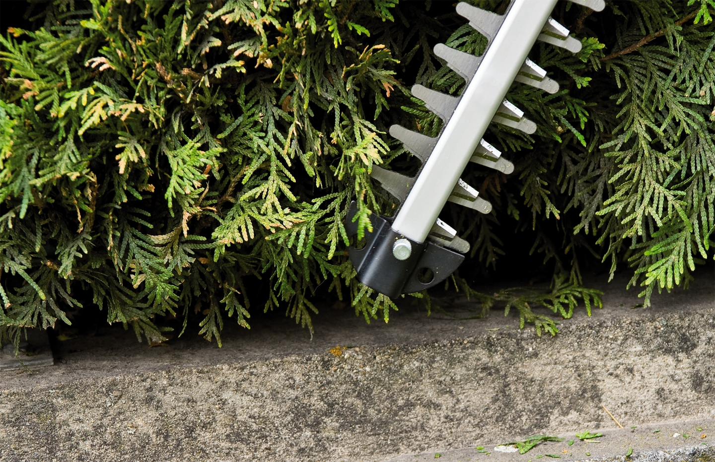 Akkupensasleikkuri Einhell Power X-Change GE-CH 1855/1 Li Kit 1x2,5Ah + laturi