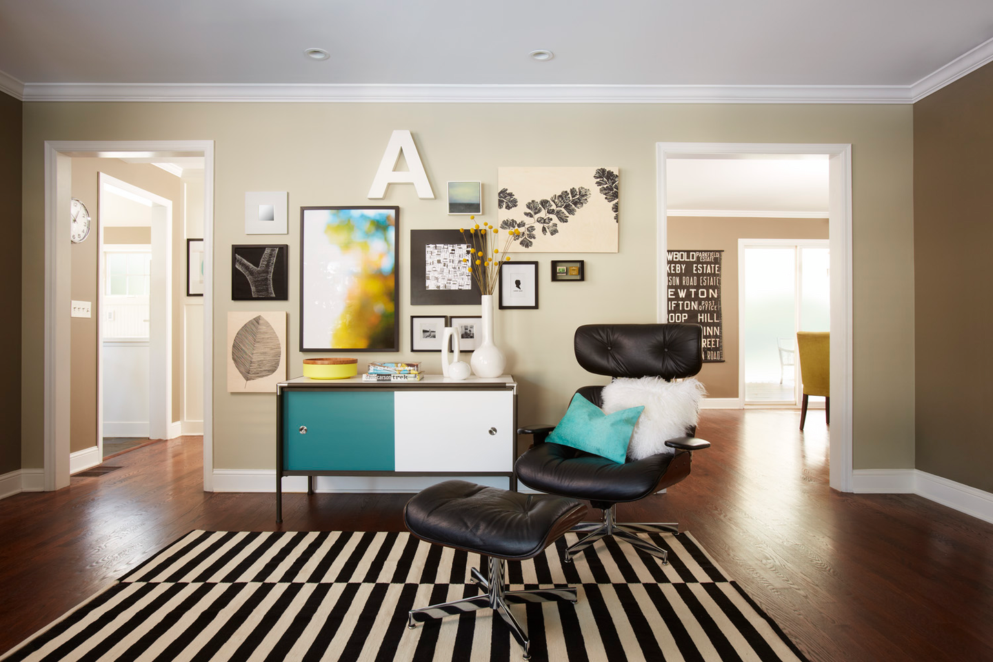 Kiinnityspala Command taulu keskikokoinen valkoinen