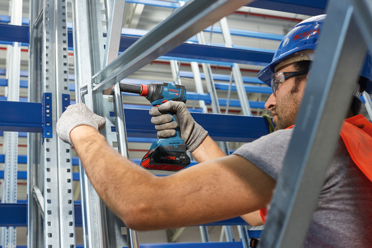 Akkukonesarja Bosch GDX 18V-200 + GSR 18V-EC 2x5,0Ah L-Case