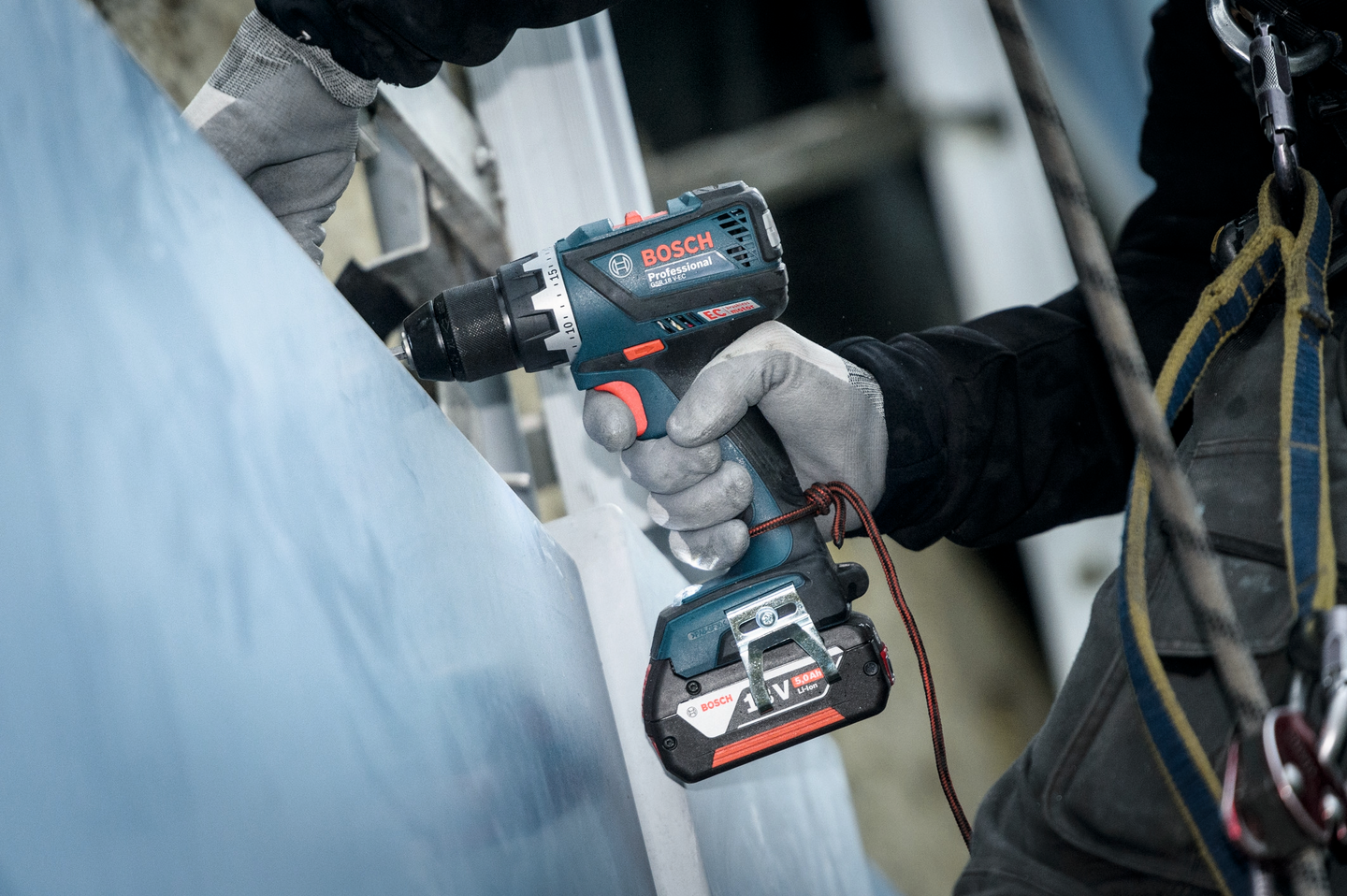 Akkukonesarja Bosch GDR 18V-200 + GSR 18V-EC 2x4,0Ah L-Case