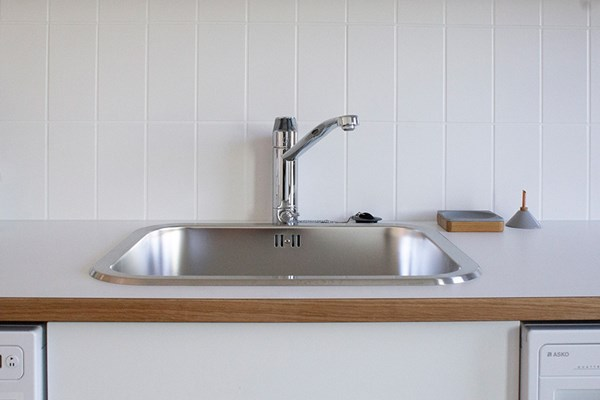 Allas Stala rst pyykki P59071U tason päälle