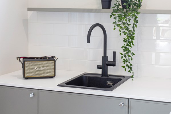 Allas Stala CEG40-50B komposiitti