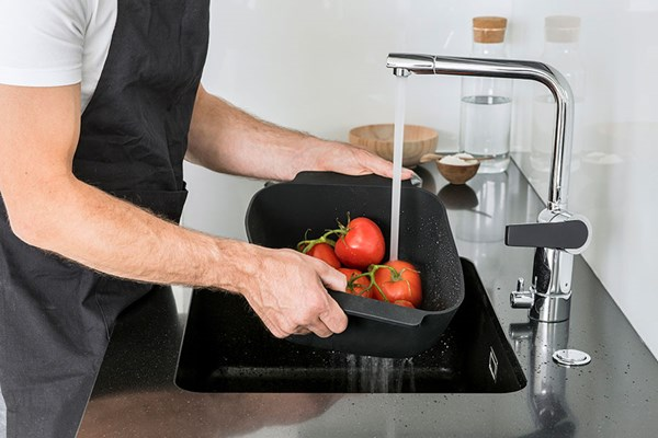 Lävikkö Stala set-1 allasvaruste musta