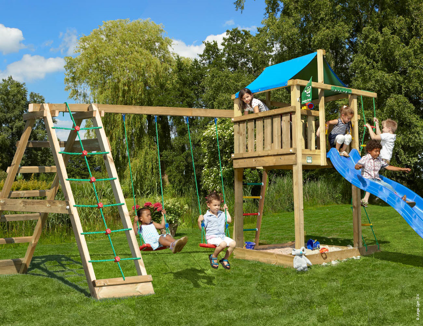 Jungle Gym Lodge leikkitorni ja Climb Module X'tra