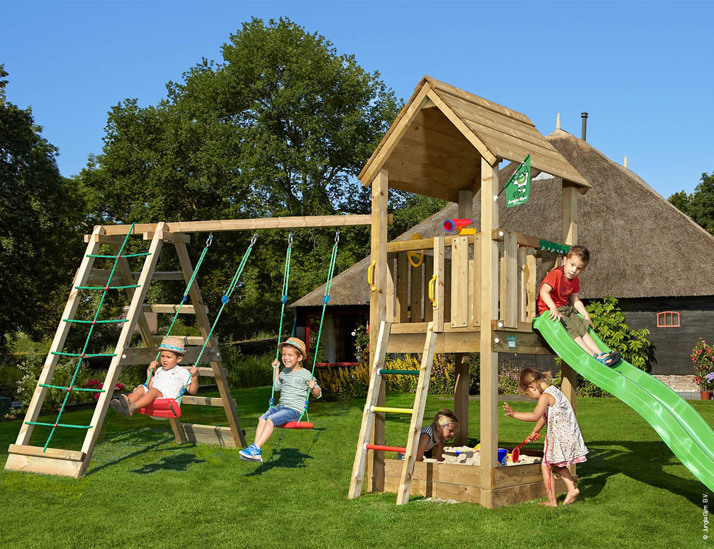 Jungle Gym Club leikkitorni ja Climb Module X'tra