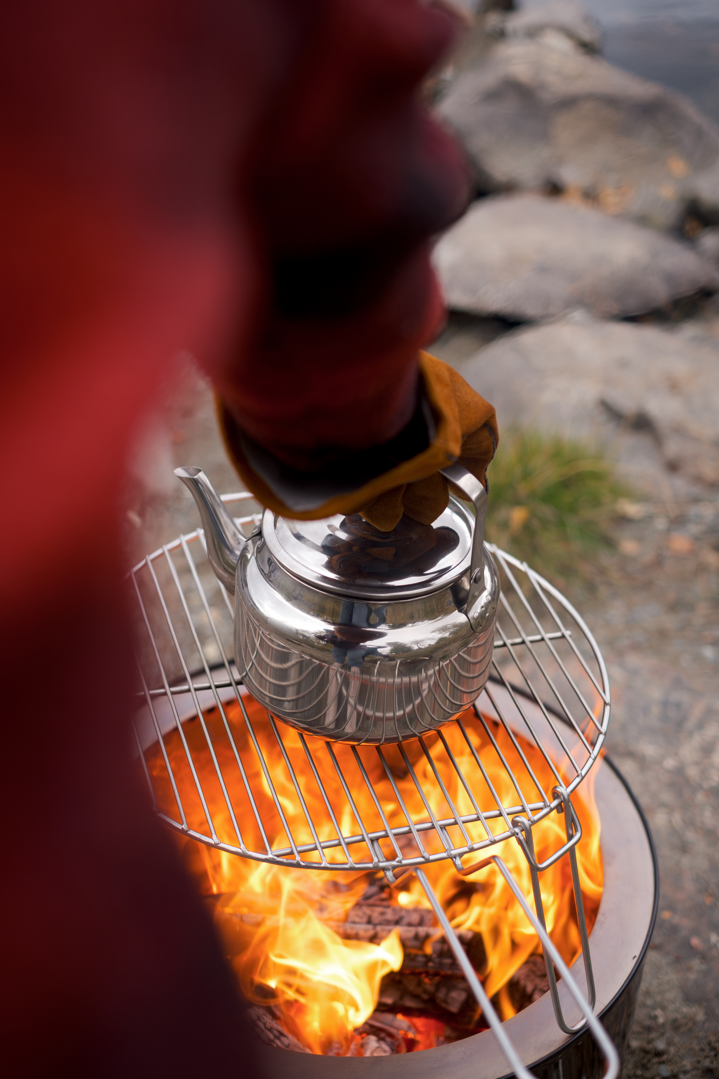 GRILLIRITILÄ PILAR 50 RST, KÄÄNNETTÄVÄT JALAT