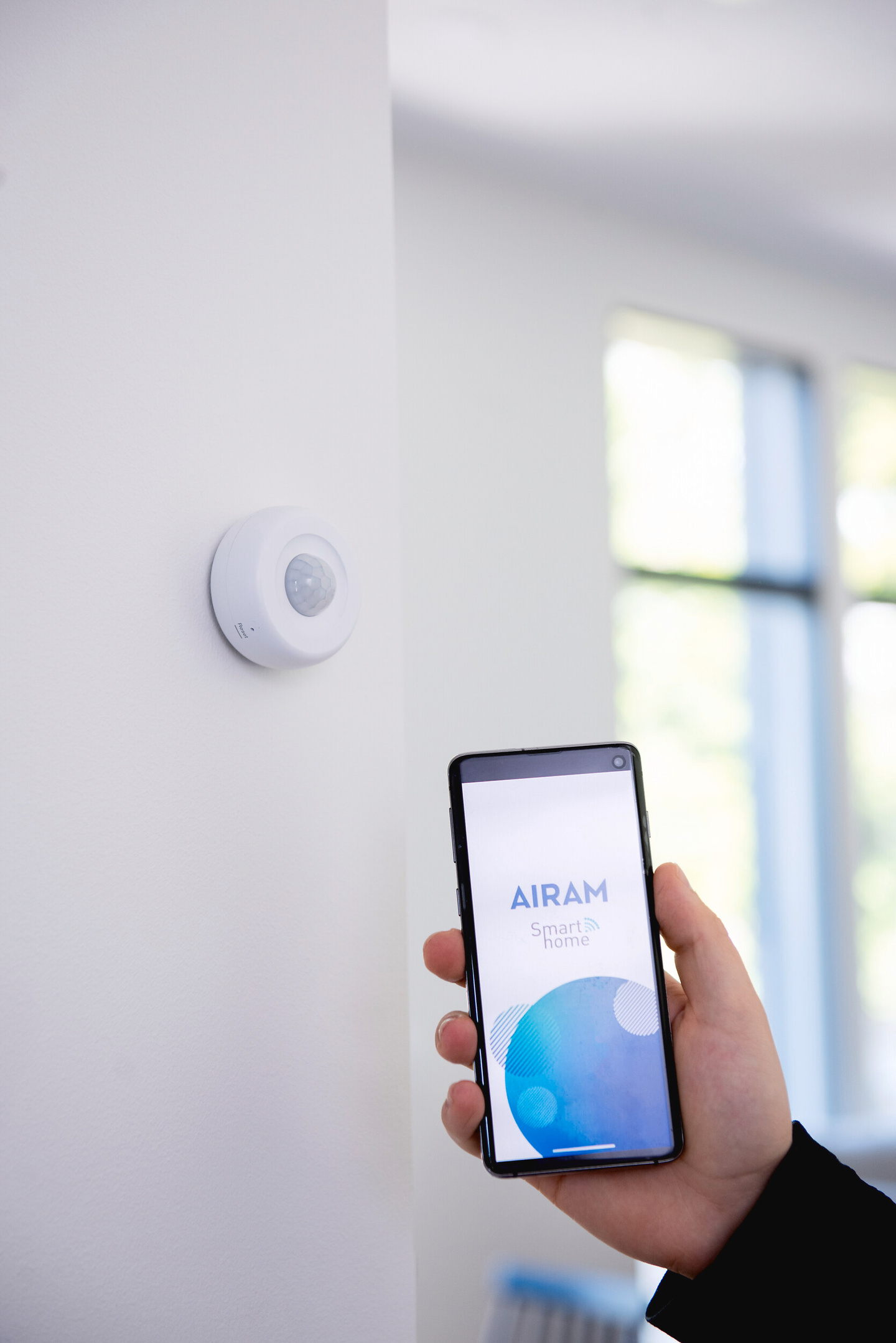 Liiketunnistin Airam SmartHome