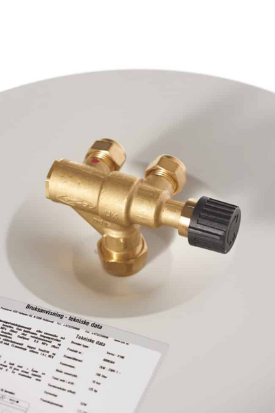 Vedenlämmitin OSO Versa V30 2kW 1x230V