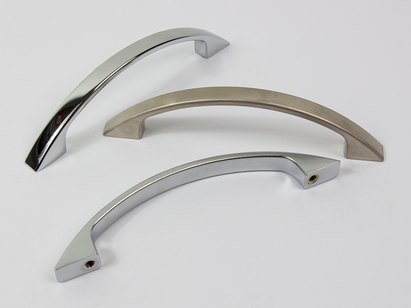 Kalustevedin Cello Emma 96mm matta kromi 2kpl