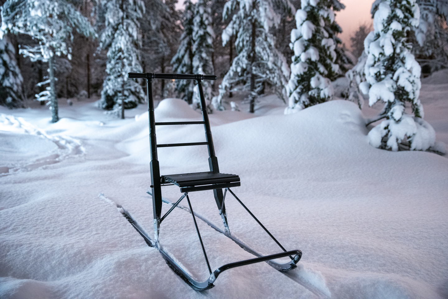 Potkukelkka ESLA t7 punainen