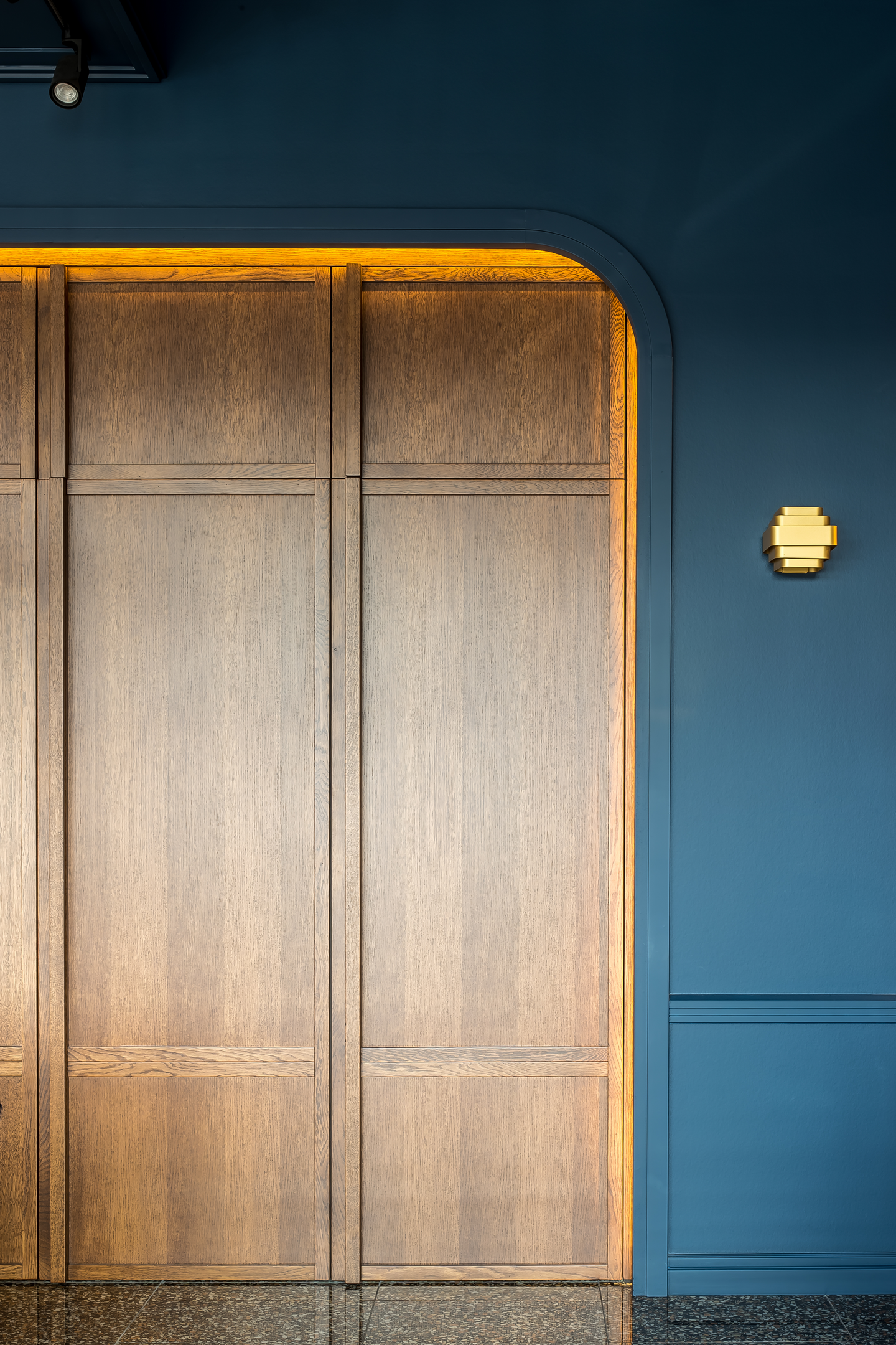 Orac Decor jalkalista SX105 200x10,8x1,3cm