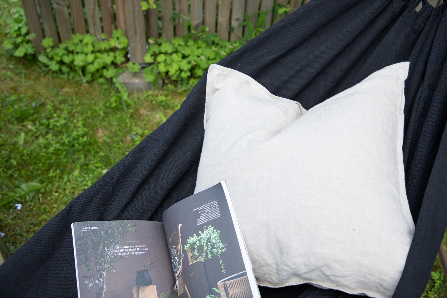 HÄNGMATTA CELLO HEDDA -SVART