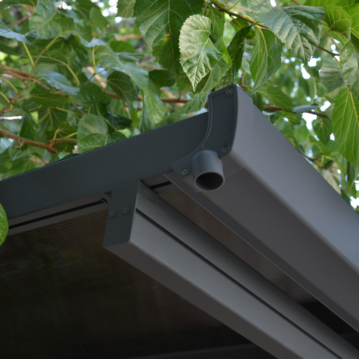 Autokatos Palram - Canopia Verona 5000, harmaa