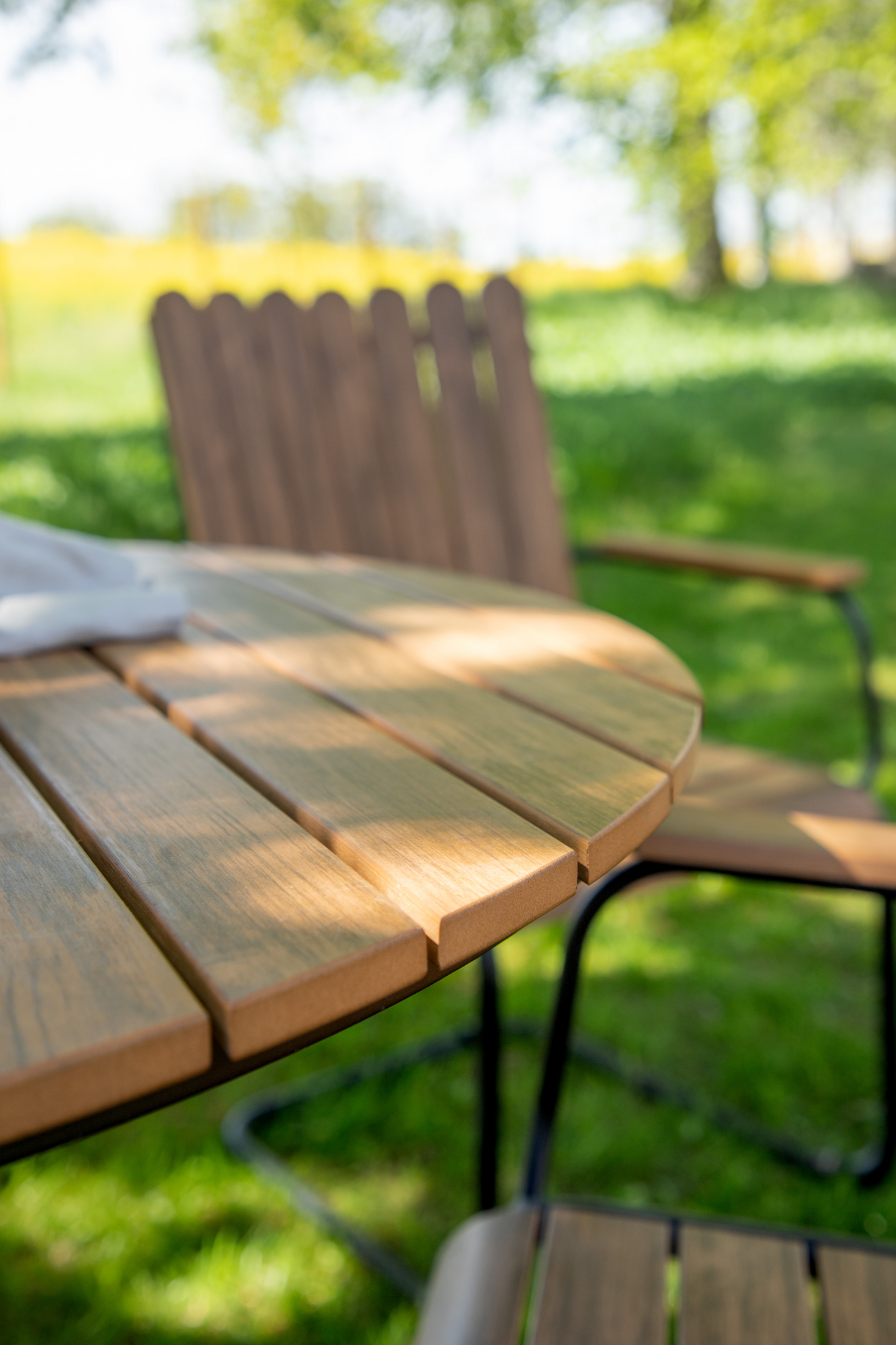 MATGRUPP CELLO HAGLÖ STÅL SVAR/NATUR