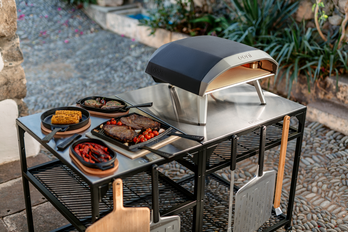 Valurautapannu Ooni Iron Skillet