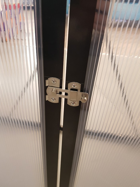 Kasvatuskaappi Goodiy musta 130x52x140cm