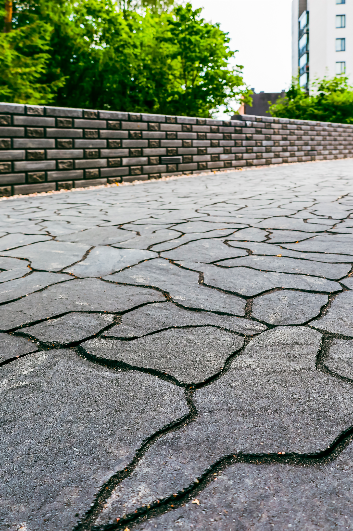 Loimuliuskekivi Lakka 80 hiilenmusta