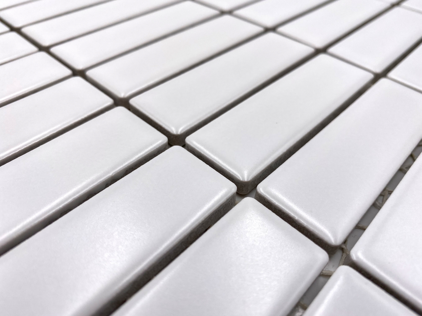 LUCA CELLO 2,2X7,3 WHITE MT ST320, (K)