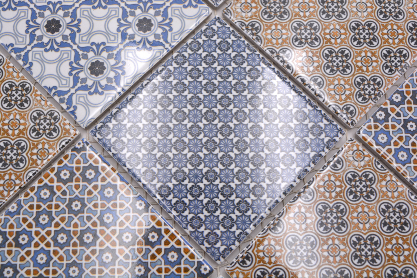 Mosaiikki Cello Classico mix 9,8x9,8/30x30 siniruskeavalkosävyinen kiiltävä