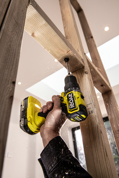 Akkuporakone Ryobi RDD18C-2C20SA32 18V ONE+ HP Compact 2x2,0Ah + tarvikesarja