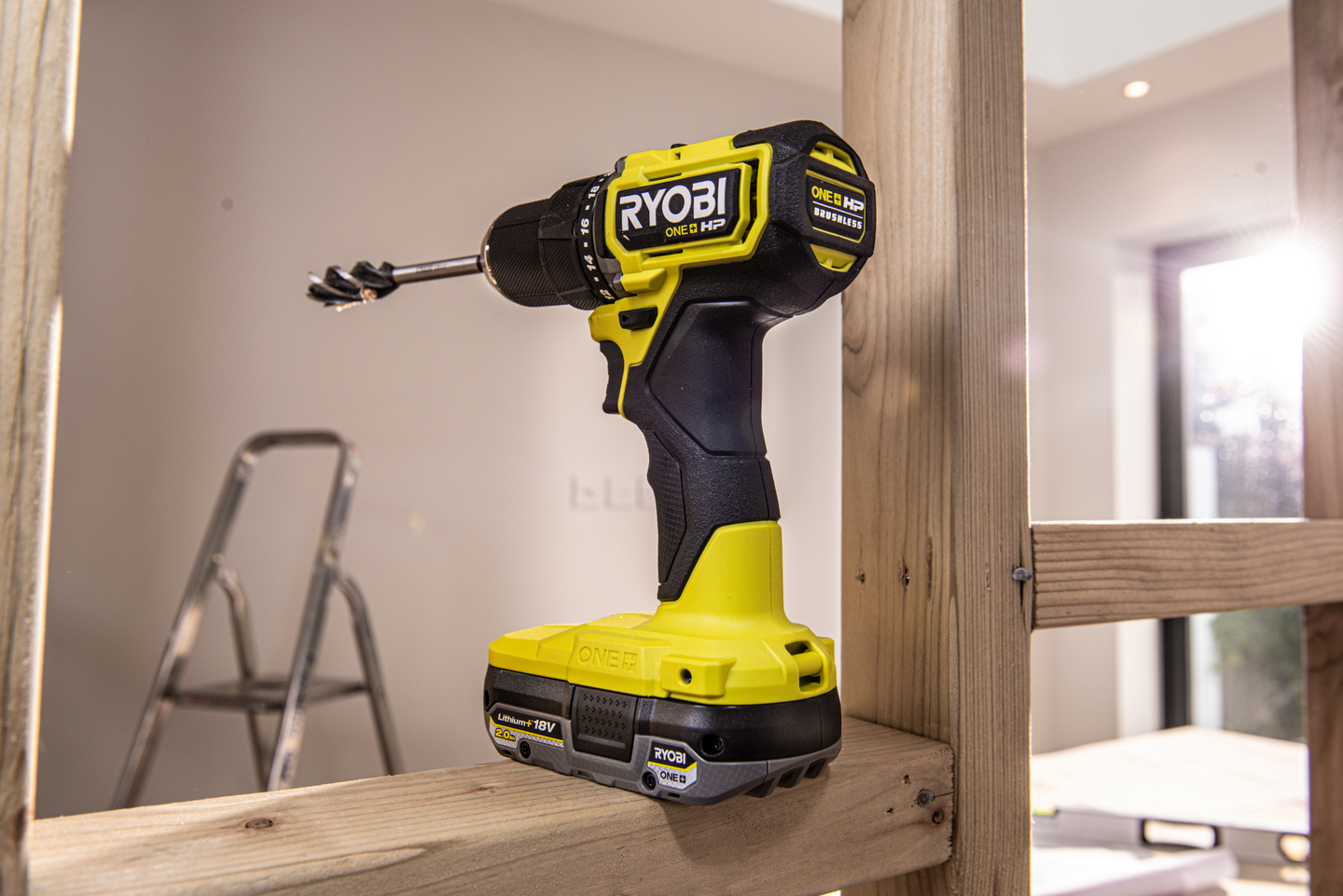 Akkuporakone Ryobi RDD18C-2C20SA32 18V ONE+ HP Compact 2x2,0Ah + tarvikesarja